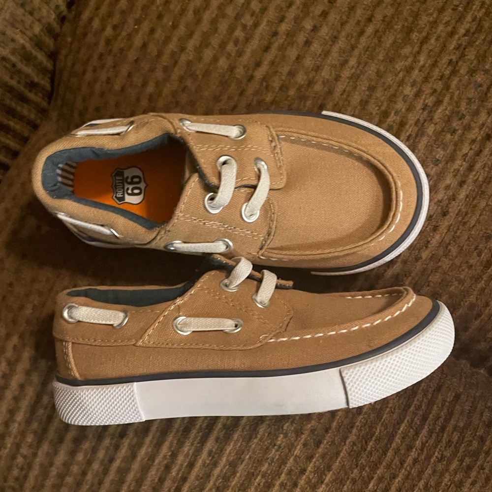 Toddler shoes